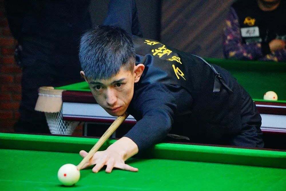 迎来了与 迎来了与