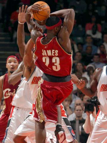 市场与球迷 市场与球迷