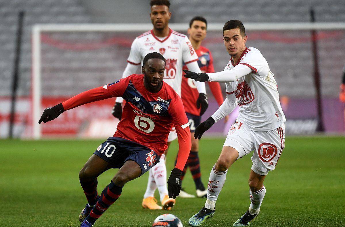 让他们在轮 让他们在轮