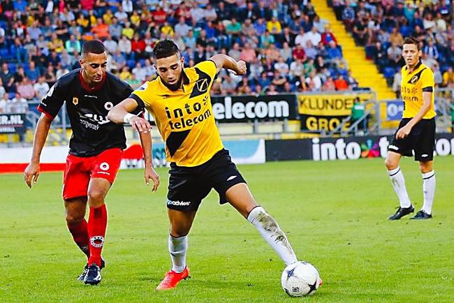 在现代足球 在现代足球