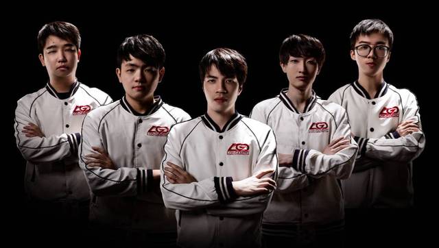 强强对话更 强强对话更